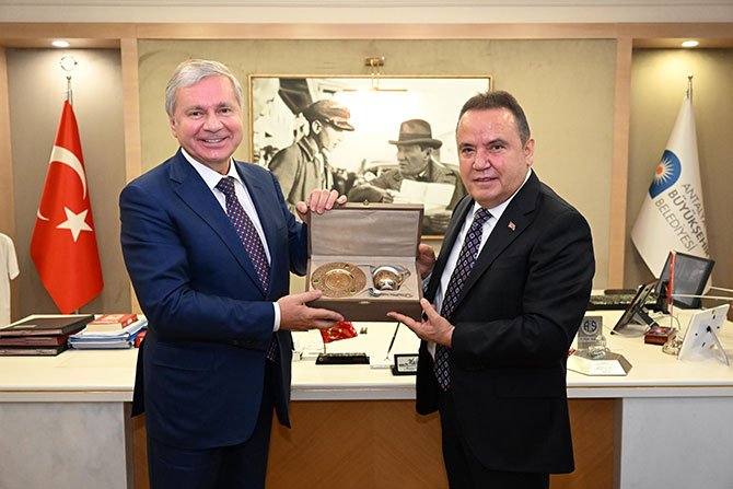 antalya-,-muhittin-bocek-005.jpg