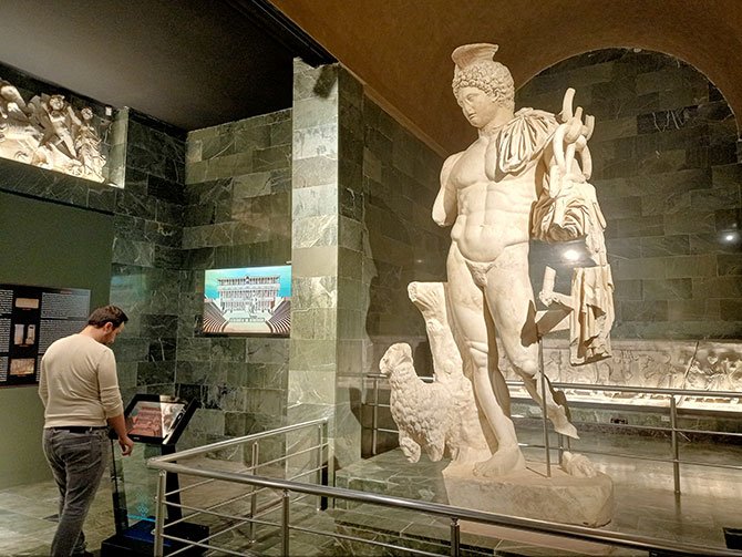 antalya-arkeoloji-muzesi-010.jpg
