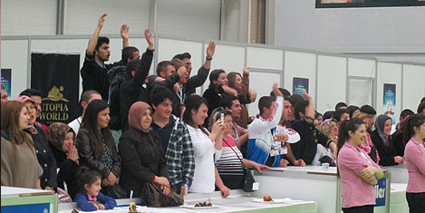 ascilar-seyirci1.jpg ascilar-seyirci1.jpg