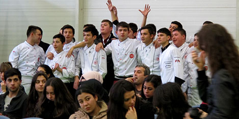 ascilar-yarisma-tribun-2.jpg ascilar-yarisma-tribun-2.jpg