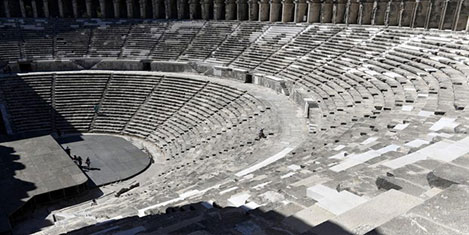 aspendos3.jpg