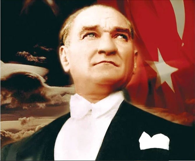 ataturk-ansiklopedisi.jpg