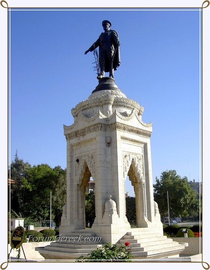 ataturk-heykeli-konya.jpg