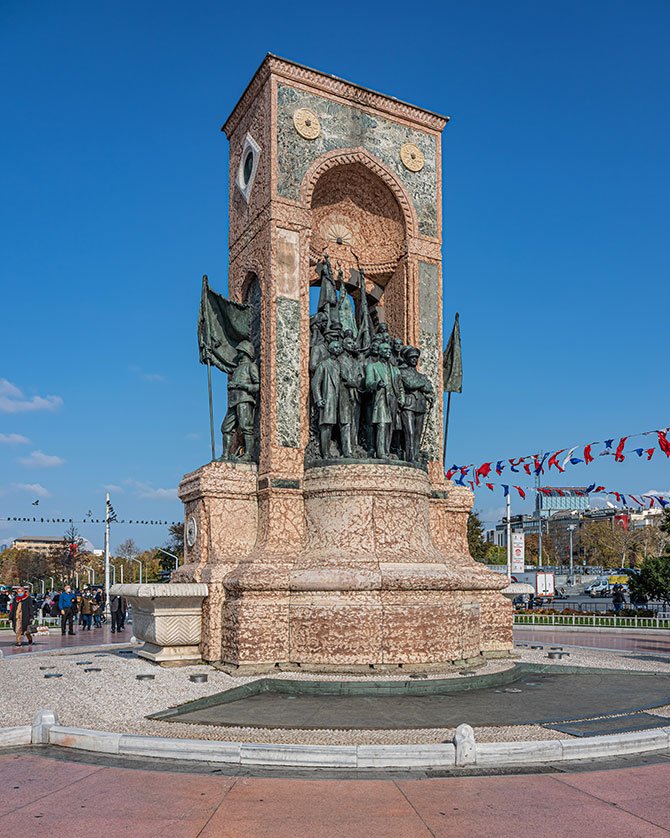 ataturk-heykeltirasi,-pietro-canonica-009.jpg