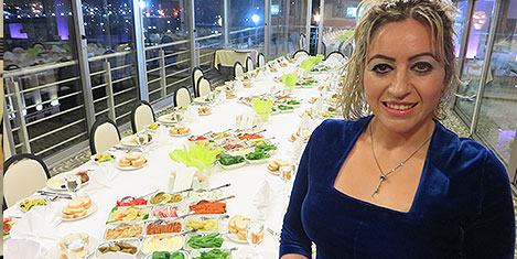 ayten-tak1a.jpg