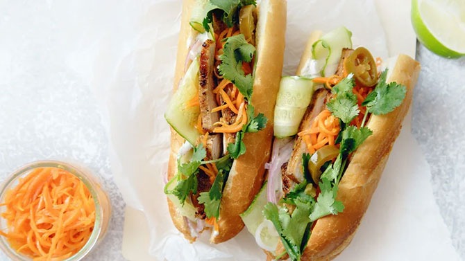 bÁnh-mÌ,-vietnam.jpg
