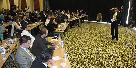 babylon-sarac-seyirci1.20110330172614.jpg babylon-sarac-seyirci1.20110330172614.jpg