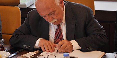 bakan-avci-tursab2.jpg bakan-avci-tursab2.jpg