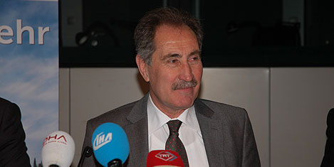 bakan-berlin-basin-toplantisi1.jpg bakan-berlin-basin-toplantisi1.jpg