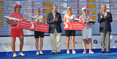 bayanlar-golf2.jpg bayanlar-golf2.jpg