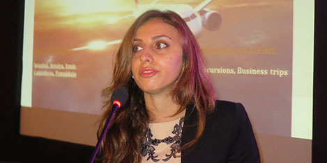 berna-akar.jpg berna-akar.jpg