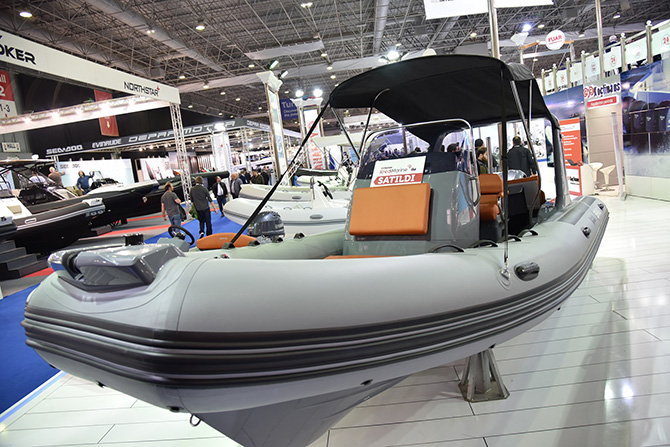 boat-show-003.jpg