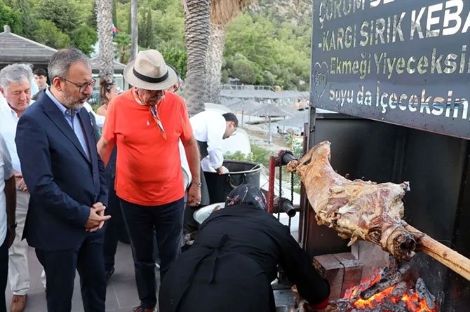 bodrum,-corum-lezzet-festivali.jpg