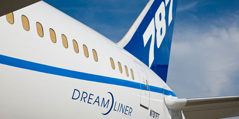boeing-787-dreamliner-2.jpg