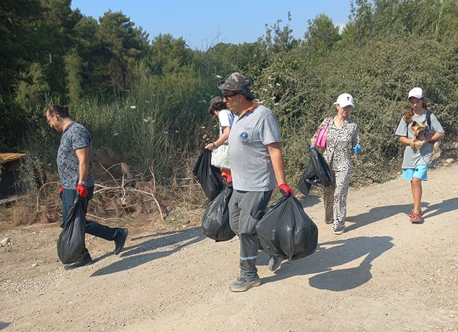 cevre-temizligi,-yabancilar.jpg