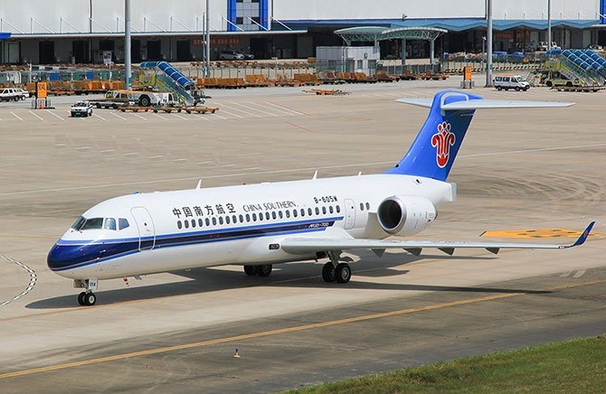 china-southern-arj21.jpg