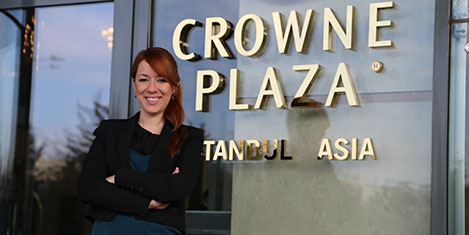 cisem-efe-crowne.jpg cisem-efe-crowne.jpg