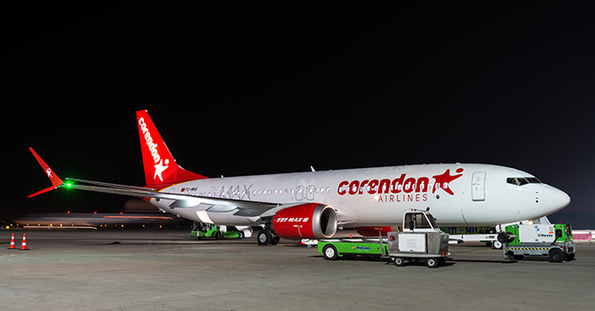 corendon-boeing-737-max-8-002.jpg