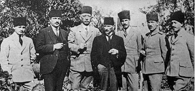 cumhuriyetin-temelleri-atildi-sivas-kongresinin-102.-yil-donumu-001.jpg