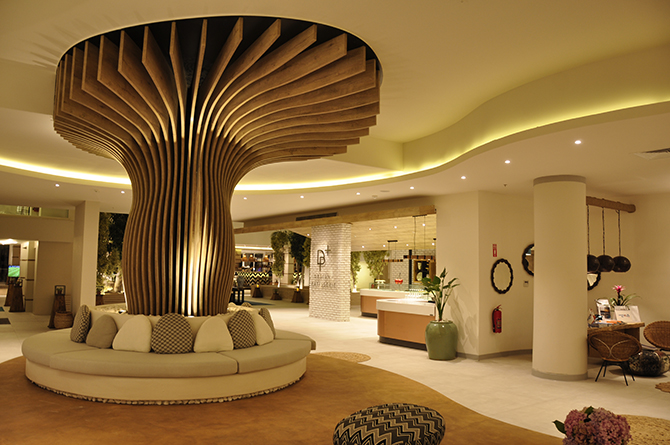 design-plus-seya-beach”-alacati’da-001.jpg