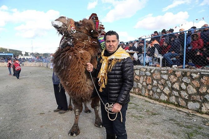 deve-guresi-festivali-001.jpg