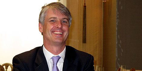 divan-erbil-clive-smith.jpg divan-erbil-clive-smith.jpg