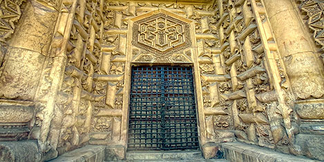 divrigi-ulu-cami-11.jpg