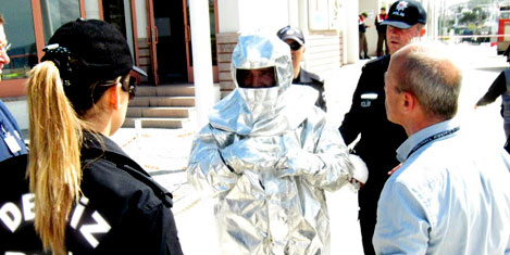 dmarin-tatbikat-bomba4.jpg dmarin-tatbikat-bomba4.jpg