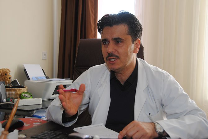 dr.-emin-canan.JPG