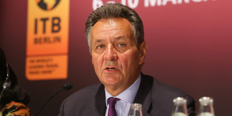 dr.-michael-frenzel.jpg dr.-michael-frenzel.jpg