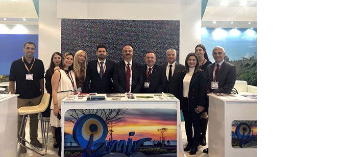 egeli-turizmciler londra-wtm.jpg