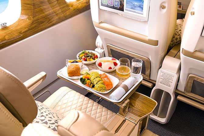 emirates,-premium-economy-002.jpg