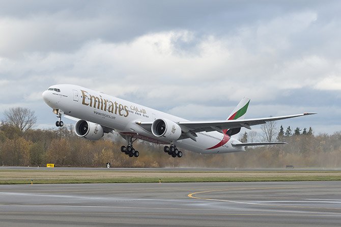 emirates-havayolu,-190.-boeing-777-002.jpg