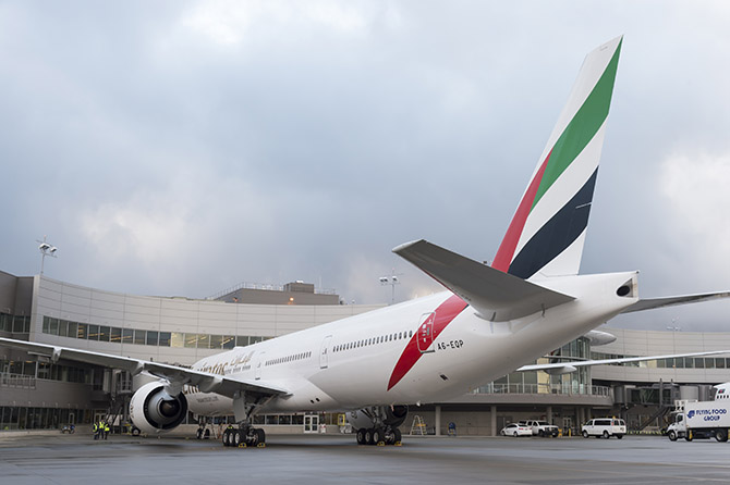 emirates-havayolu,-190.-boeing-777-004.jpg