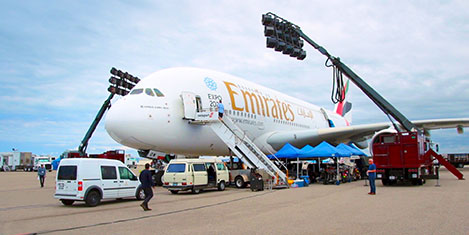 emirates-jenifer-ariston2.jpg