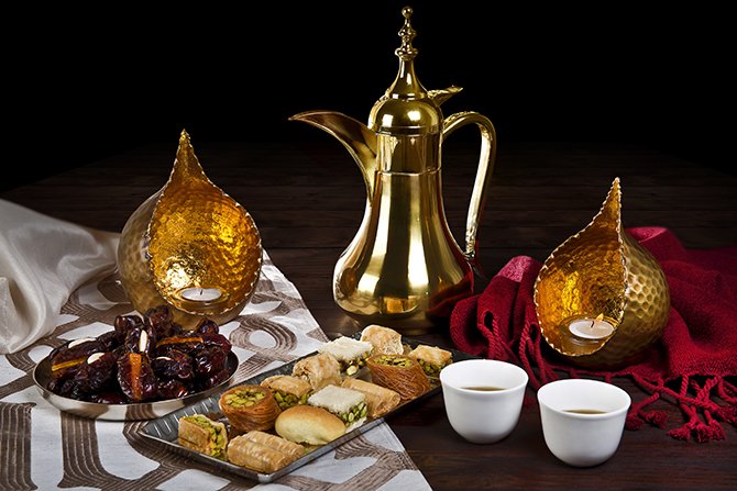 emirates-seker-bayrami.jpg