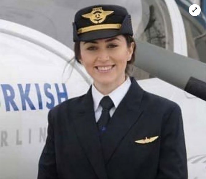 ezgi-tosunoglu-koca,-thy,-pilot.jpg