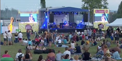 festival2.jpg festival2.jpg