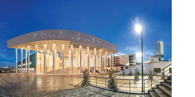 fuar-izmir-travel-turkey.jpg