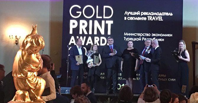 gold-print-awards-.jpg