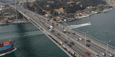 hilton-mudurleri-bogazda-6.jpg hilton-mudurleri-bogazda-6.jpg