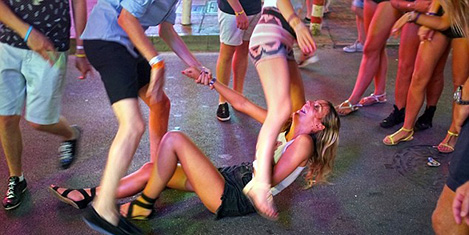 ibiza-alkol3.jpg