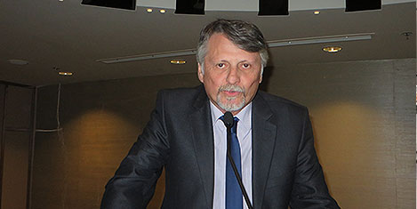 insan-turkus.jpg insan-turkus.jpg