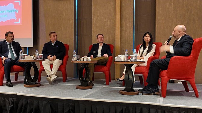 izmir-digital-transformation-workshop,-cesme-event-004.jpg