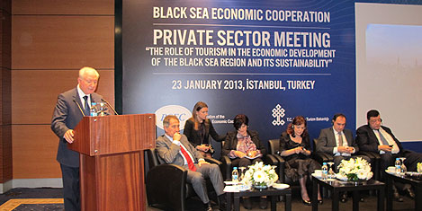 karadeniz-turizm-zirvesi-13.jpg karadeniz-turizm-zirvesi-13.jpg