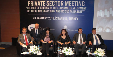 karadeniz-turizm-zirvesi-1a.jpg karadeniz-turizm-zirvesi-1a.jpg