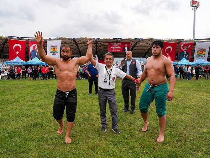 karakucak-guresleri,-tarsus-003.jpg