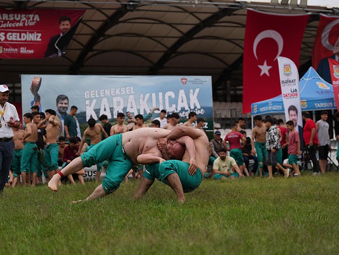 karakucak-guresleri,-tarsus-008.jpg