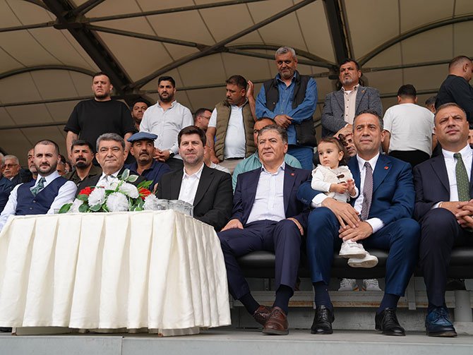karakucak-guresleri,-tarsus-009.jpg