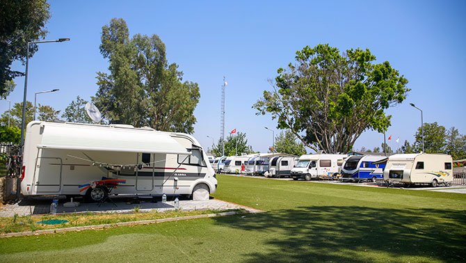 karavan-park,-antalya.jpg